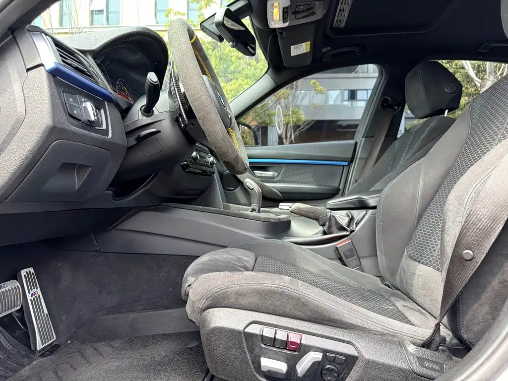BMW 3 Series — миниатюра 5