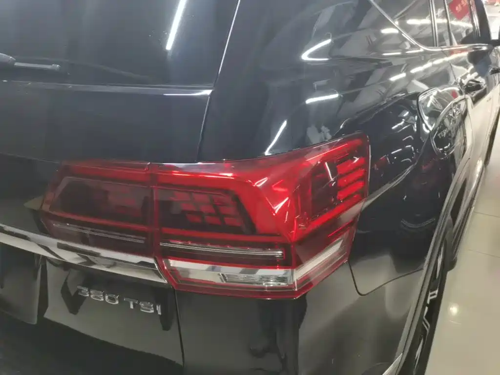 Volkswagen Teramont — миниатюра 8