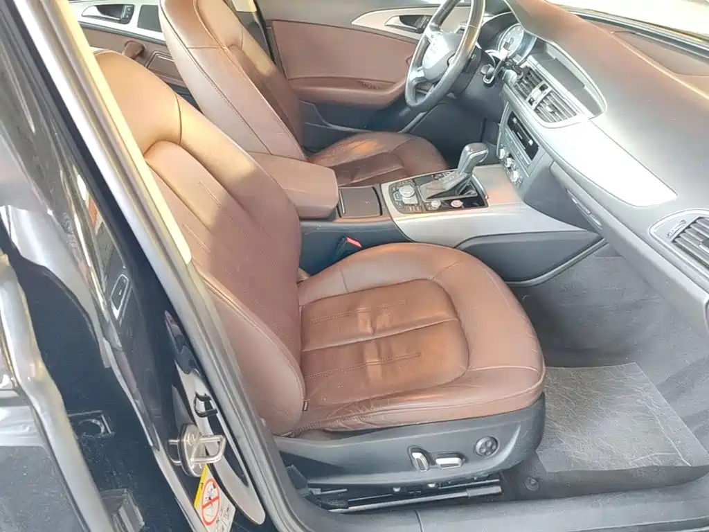 Audi A6L — миниатюра 25