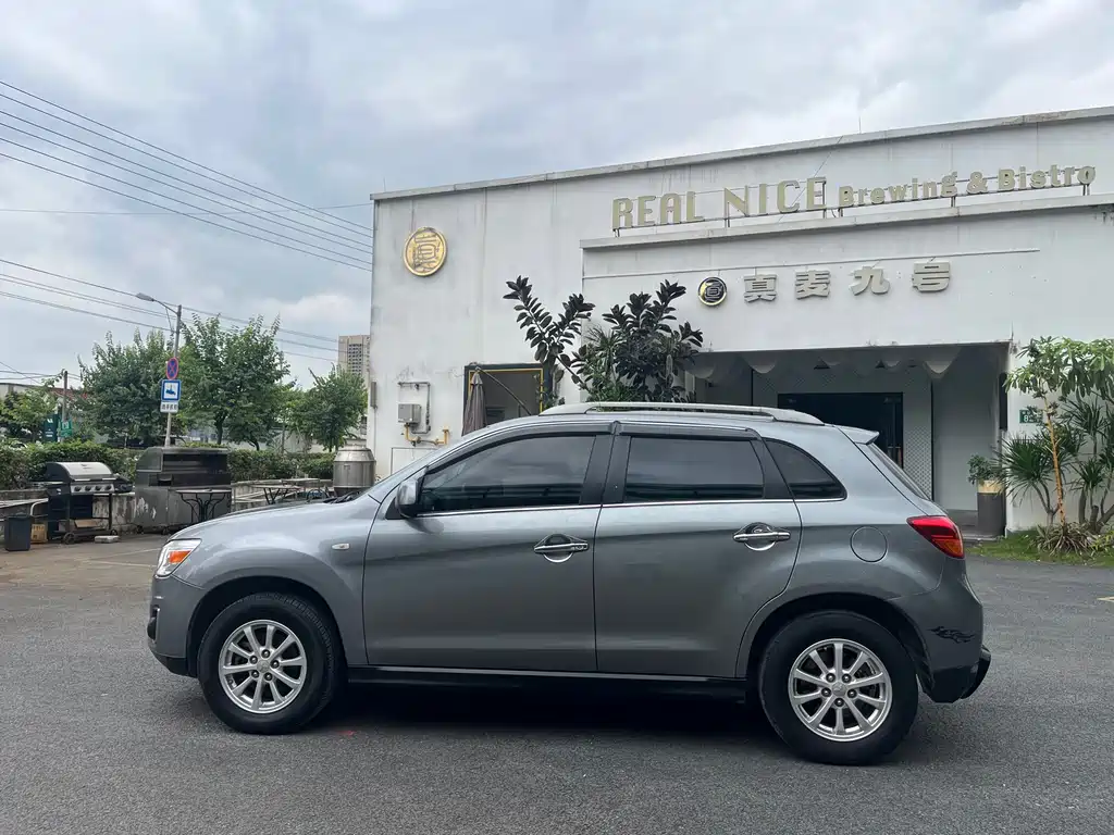 Mitsubishi ASX 2013 2.0L CVT Luxury