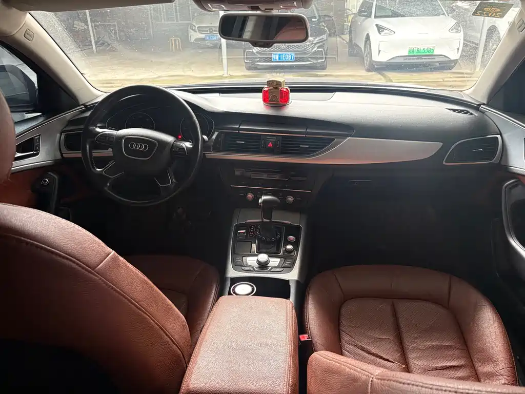 Audi A6L — миниатюра 9
