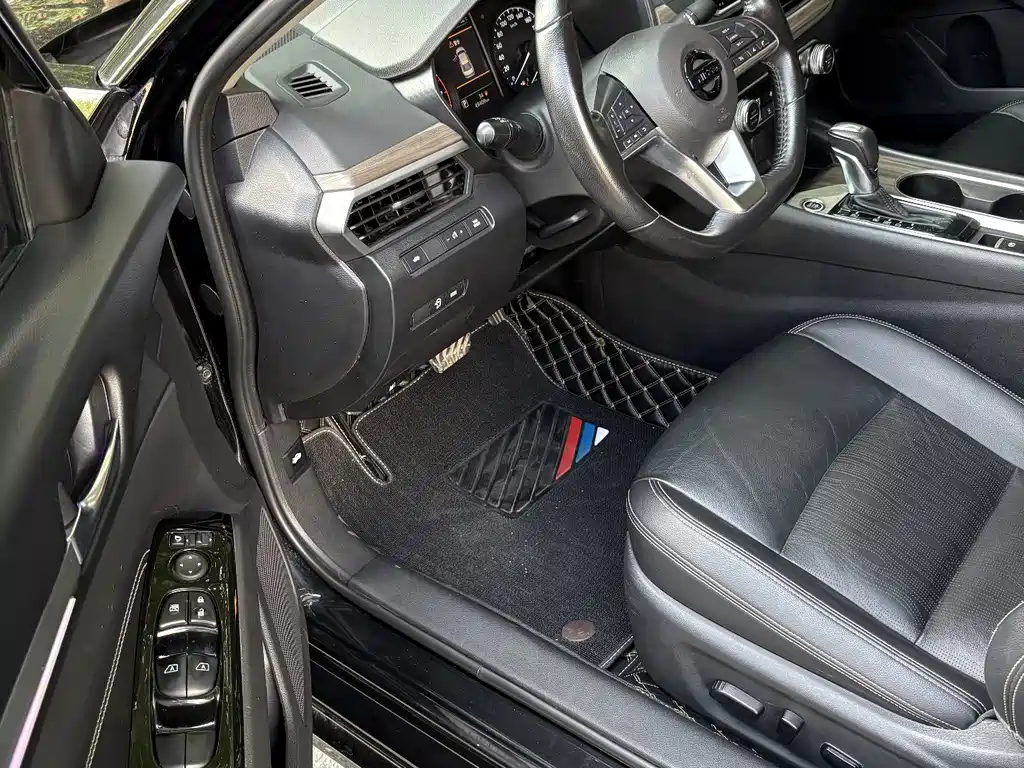 Nissan Teana — миниатюра 10