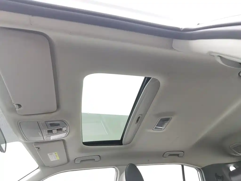 Hyundai ix35 — миниатюра 14
