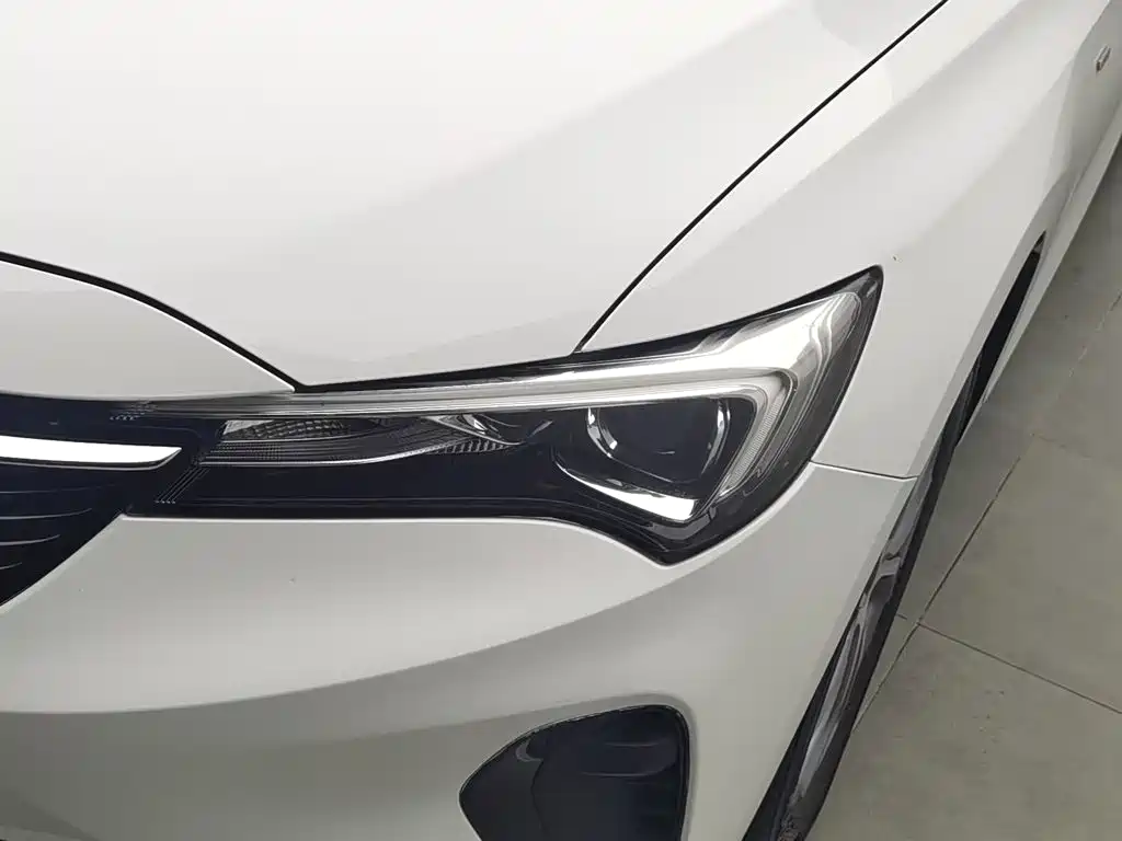 Buick Verano — миниатюра 7