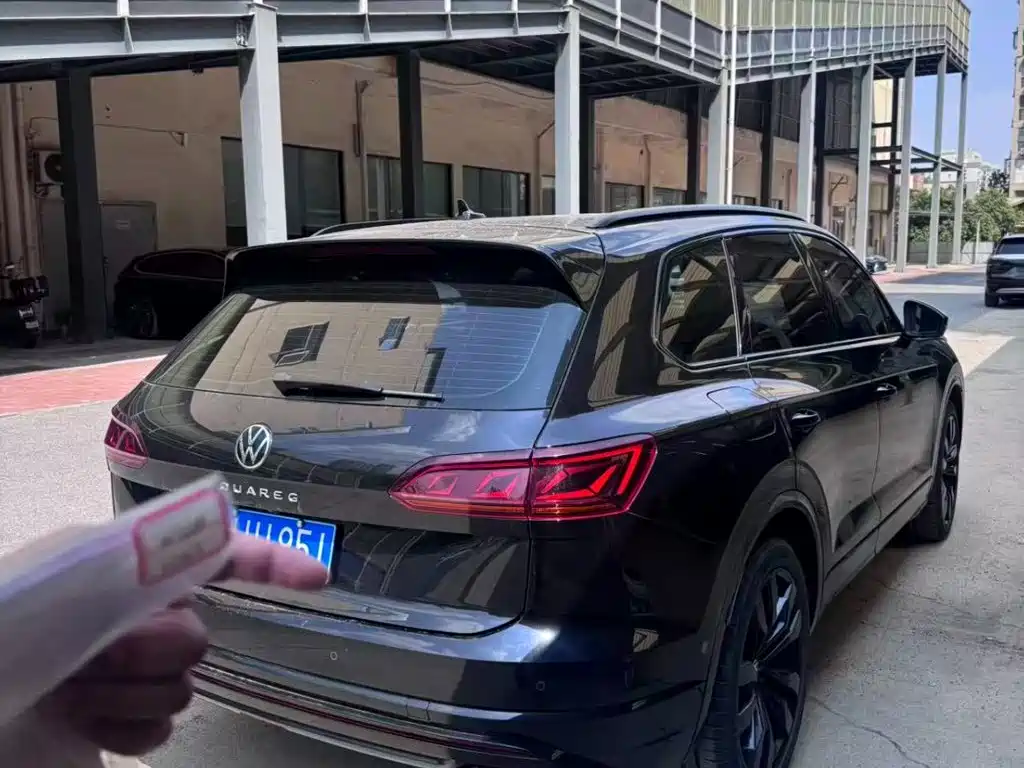 Volkswagen Touareg — миниатюра 7