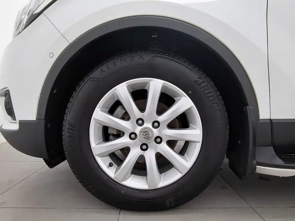 Buick Envision Plus — миниатюра 17