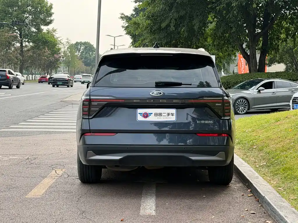 Ford Edge — миниатюра 5