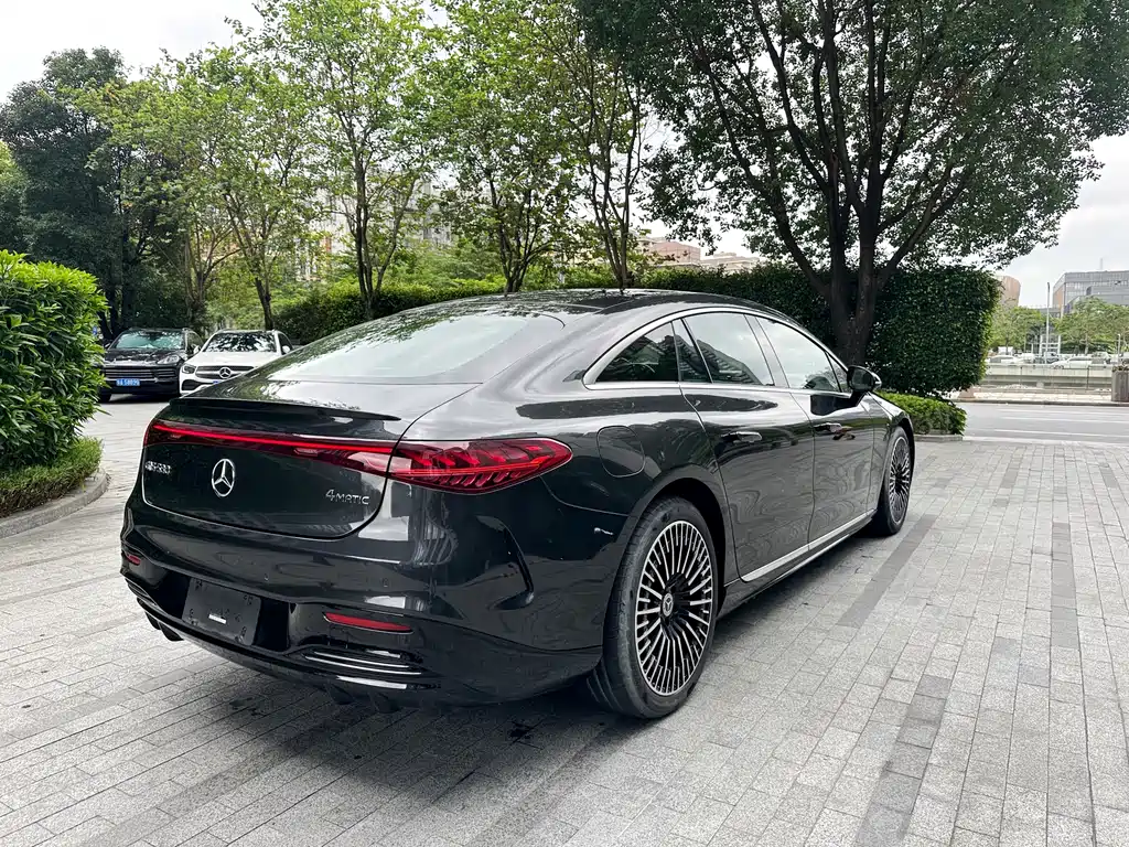 Mercedes-Benz EQS 2023 580 4MATIC