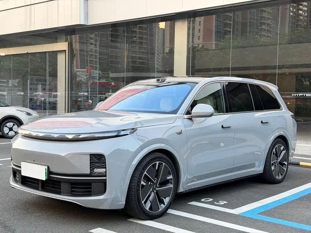 Li Auto L9