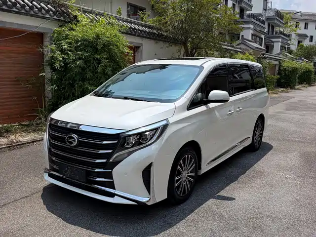 GAC Trumpchi M8