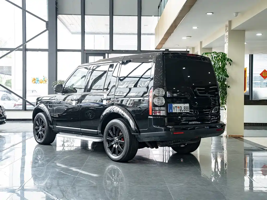 Land Rover Discovery 2016 3.0 SDV6 HSE