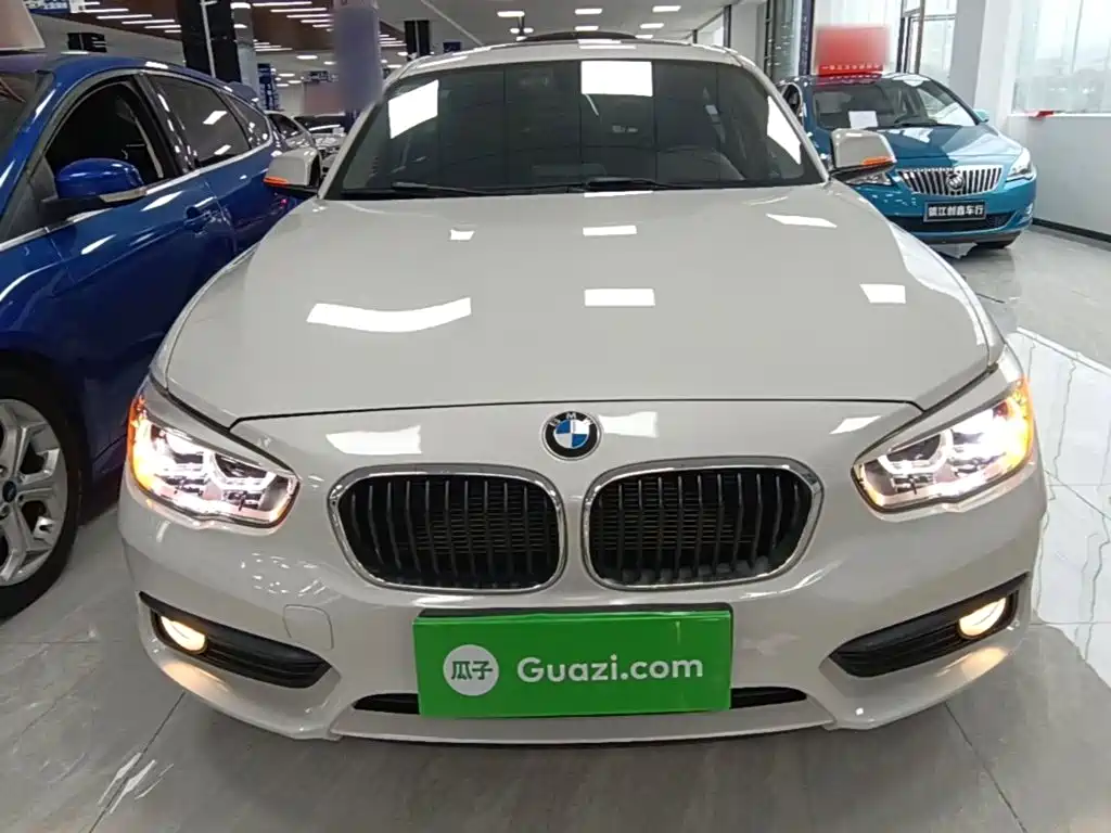 BMW 1 Series (Import) — миниатюра 3