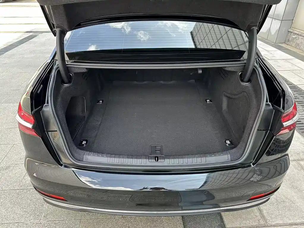 Audi A6L — миниатюра 38