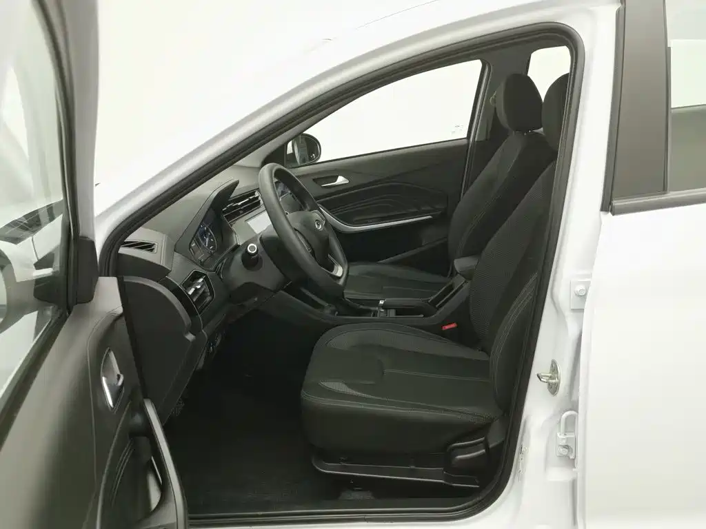 Chery Tiggo 3x — миниатюра 10