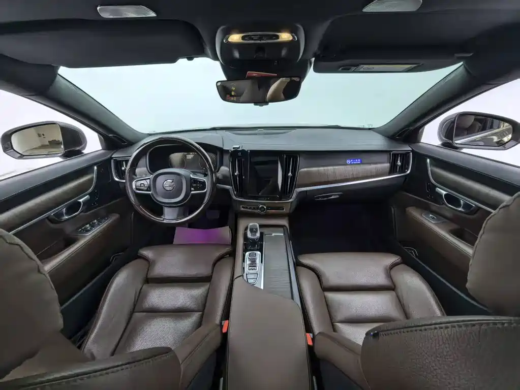 Volvo S90 — миниатюра 12