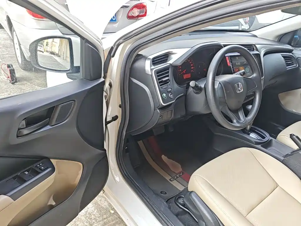 Honda City — миниатюра 16