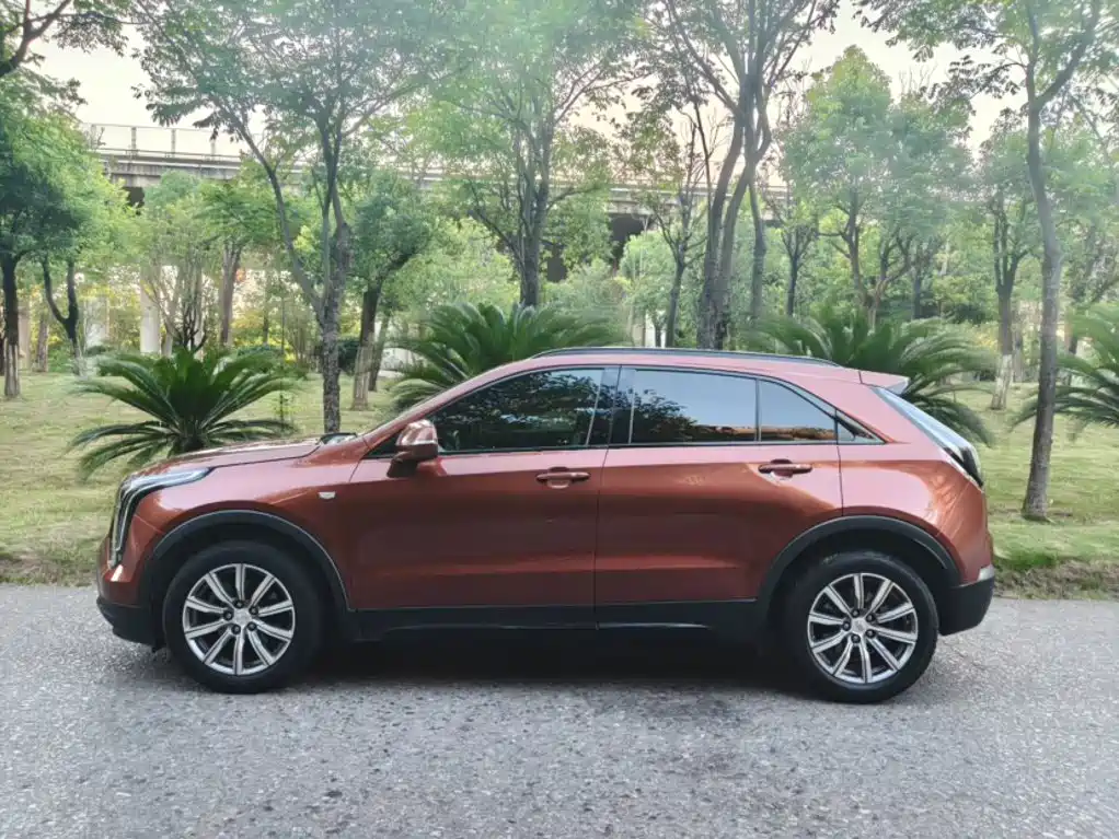 Cadillac XT4 — миниатюра 10