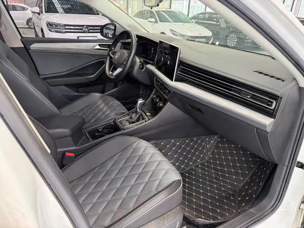 Volkswagen Sagitar — миниатюра 7