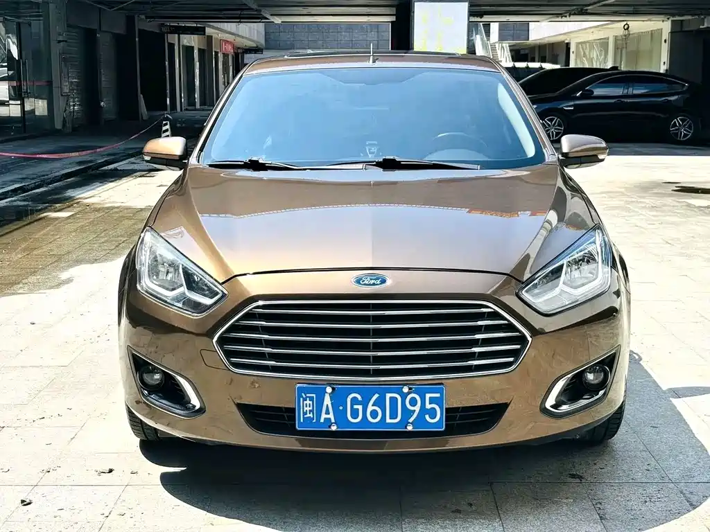 Ford Escort — миниатюра 2