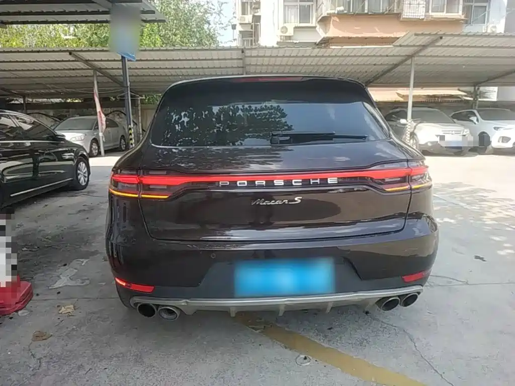 Porsche Macan — миниатюра 6