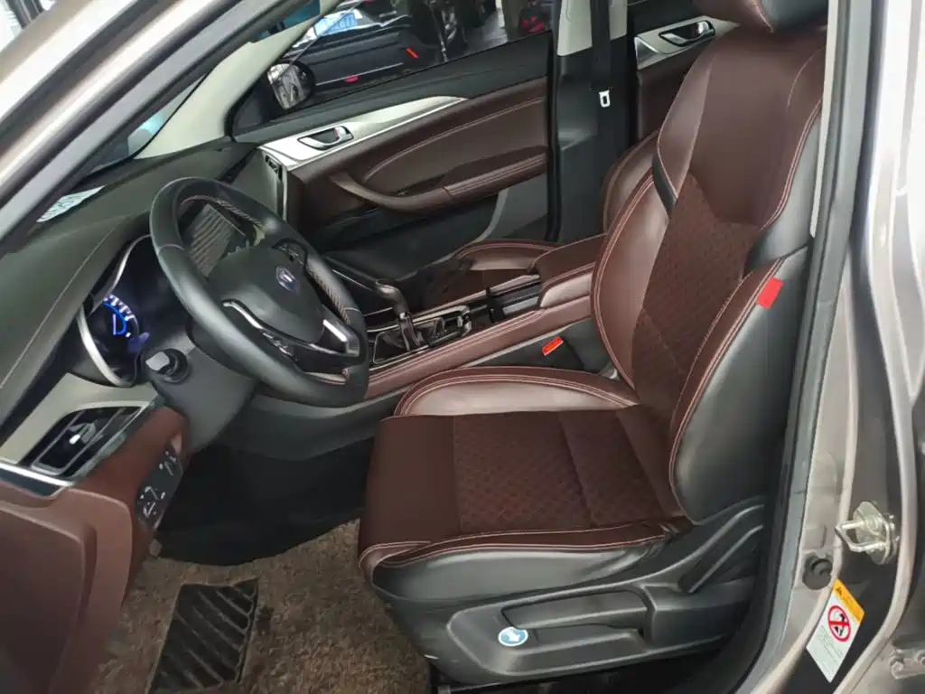 Changan Eado — миниатюра 15