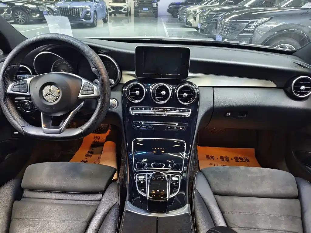 Mercedes-Benz C-Class — миниатюра 7