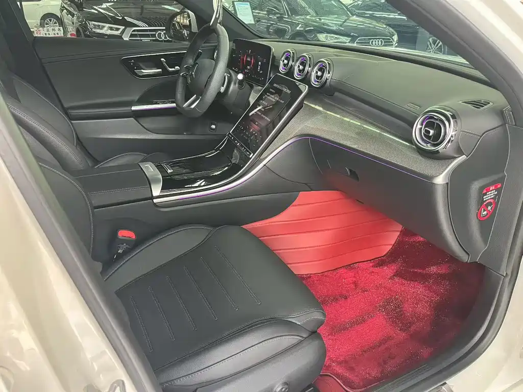 Mercedes-Benz C-Class — миниатюра 7