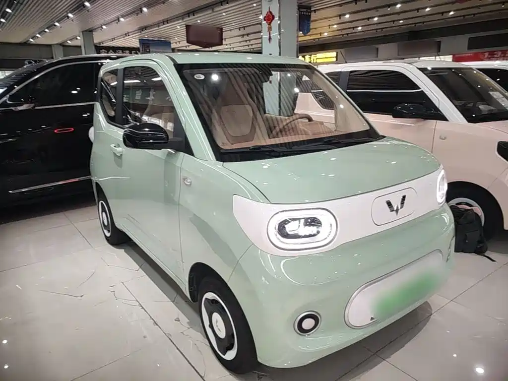 Wuling MINIEV — миниатюра 4