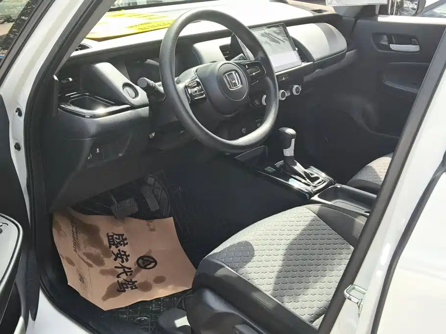 Honda Fit — миниатюра 9
