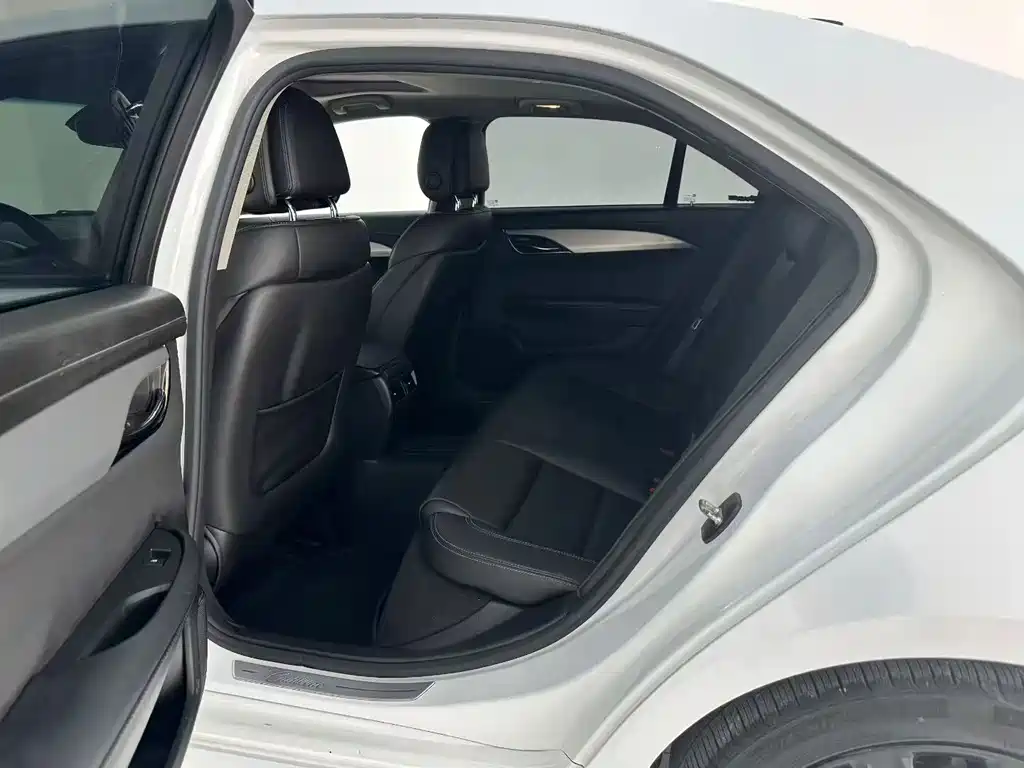 Cadillac ATS-L — миниатюра 6