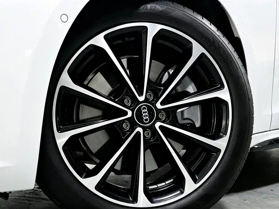Audi A5L — миниатюра 23