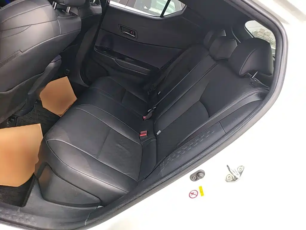 Toyota IZOA — миниатюра 17