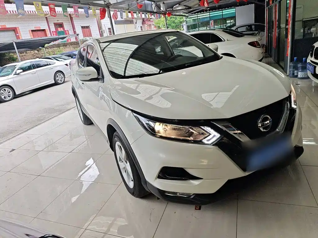 Nissan Qashqai — миниатюра 4