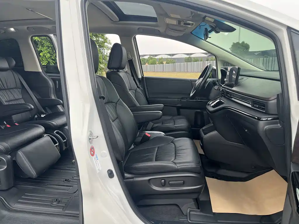 Honda Odyssey — миниатюра 12