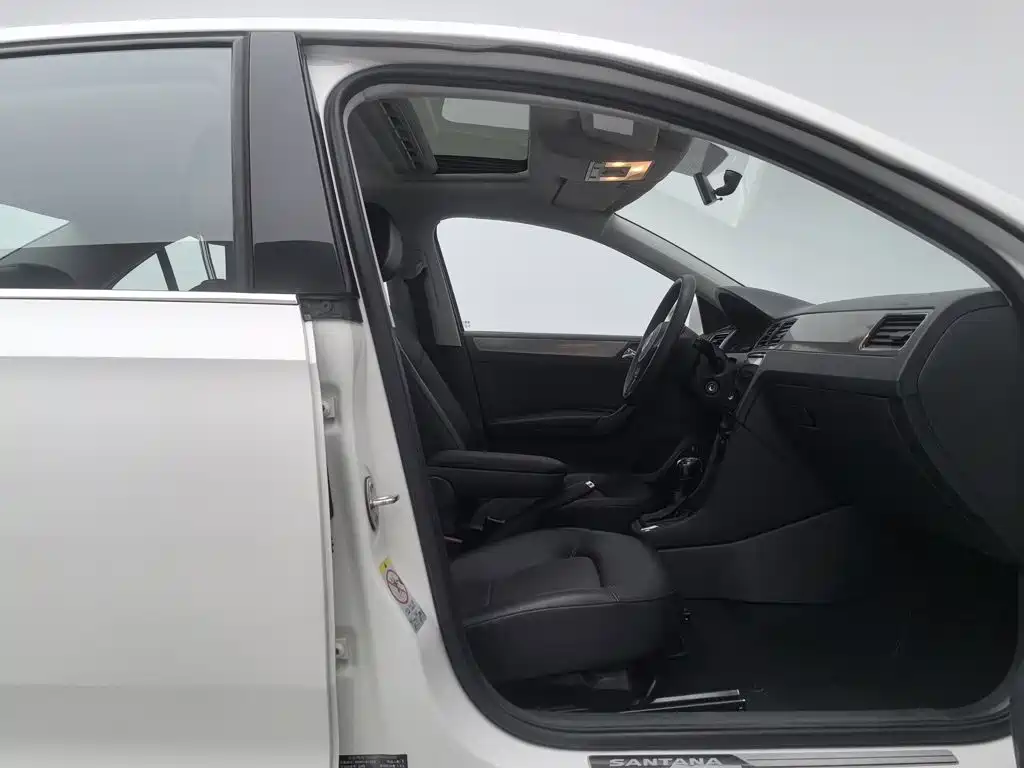 Volkswagen Santana — миниатюра 23
