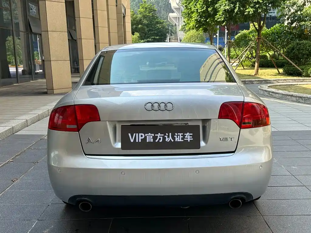 Audi A4 — миниатюра 4