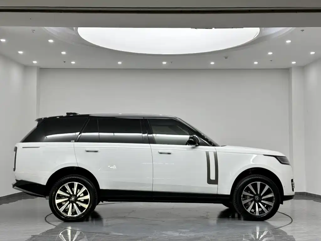 Land Rover Range Rover — миниатюра 4