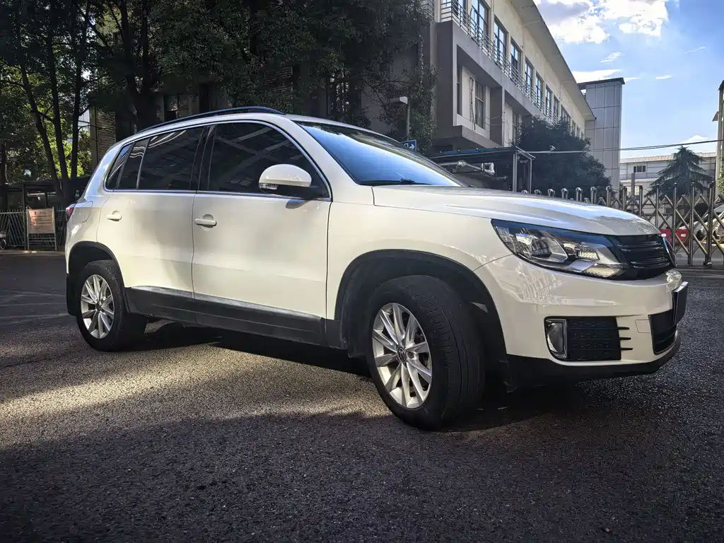 Volkswagen Tiguan — миниатюра 25