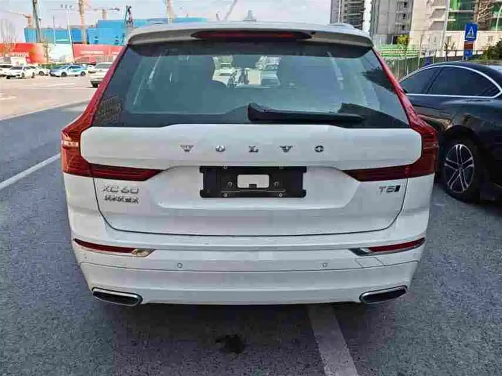 Volvo XC60 — миниатюра 8