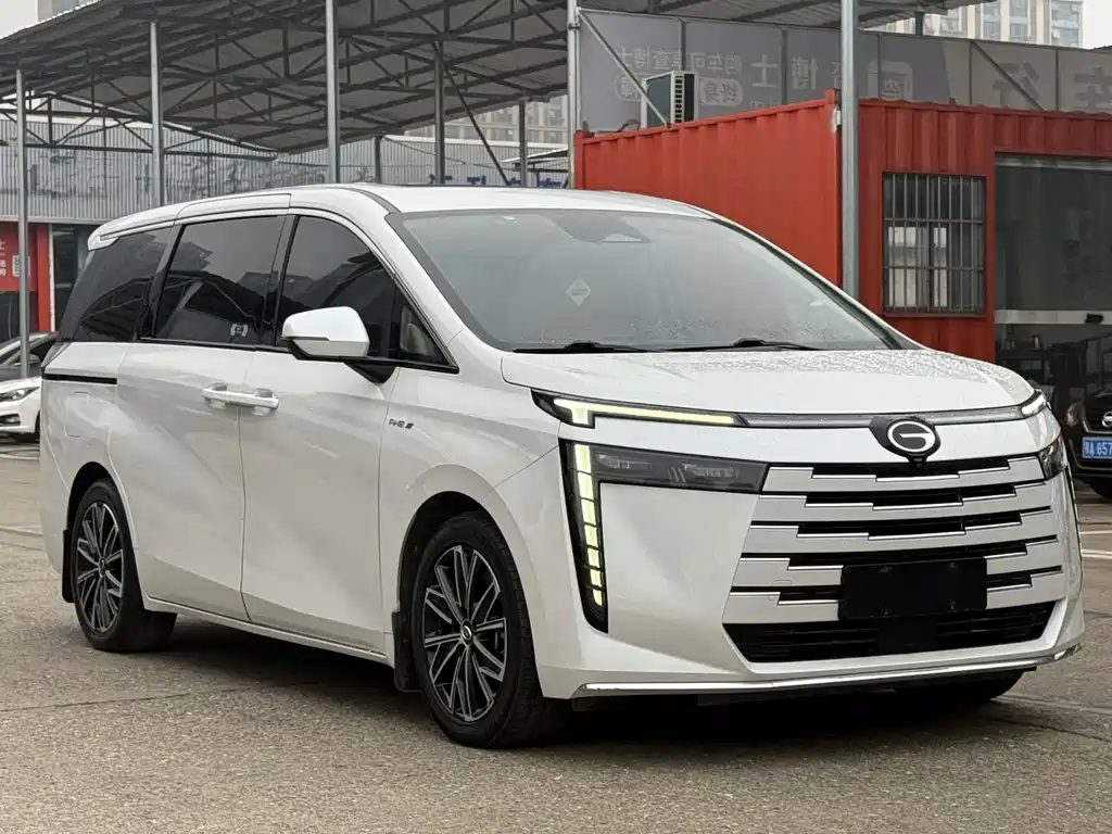 GAC TRUMPCHI E8 NEW ENERGY