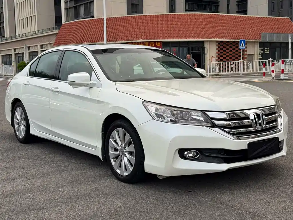Honda Accord — миниатюра 3