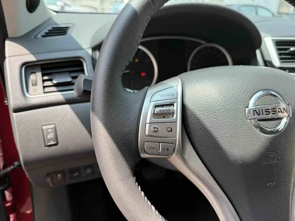 Nissan Tiida 2024 1.6L CVT