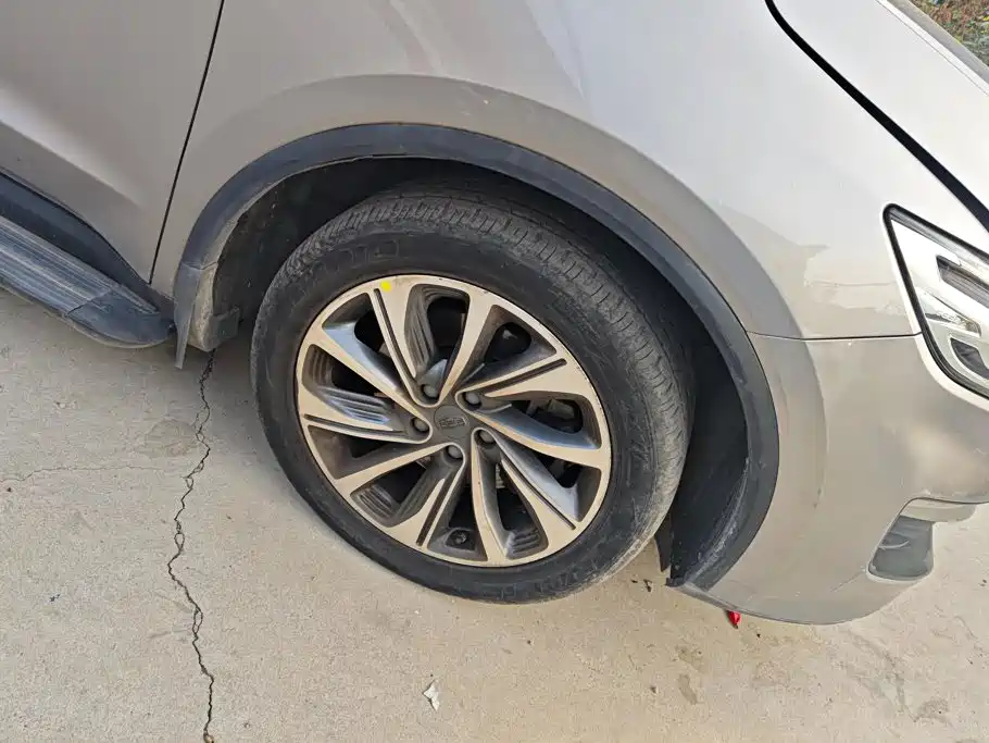 Geely Jia Ji — миниатюра 6