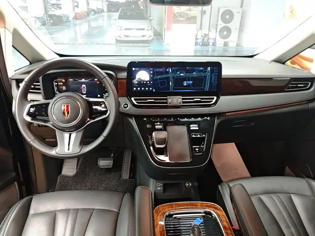 Hongqi Hongqi HQ9 PHEV — миниатюра 10