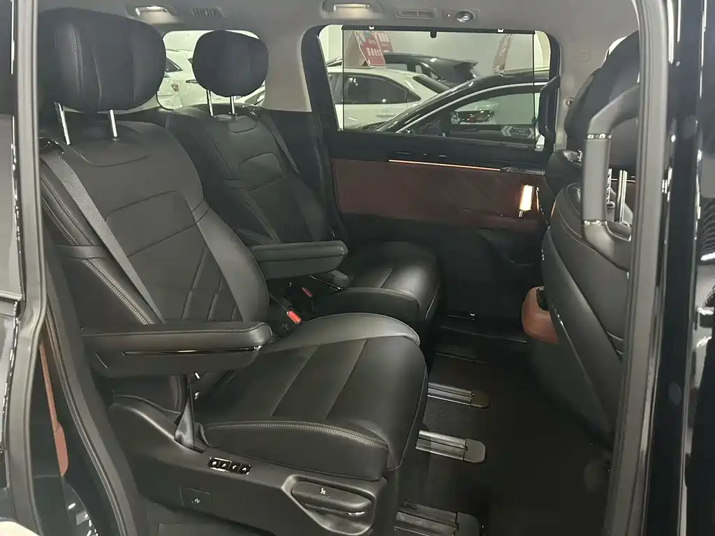GAC E8 PHEV 2024 150km MAX+