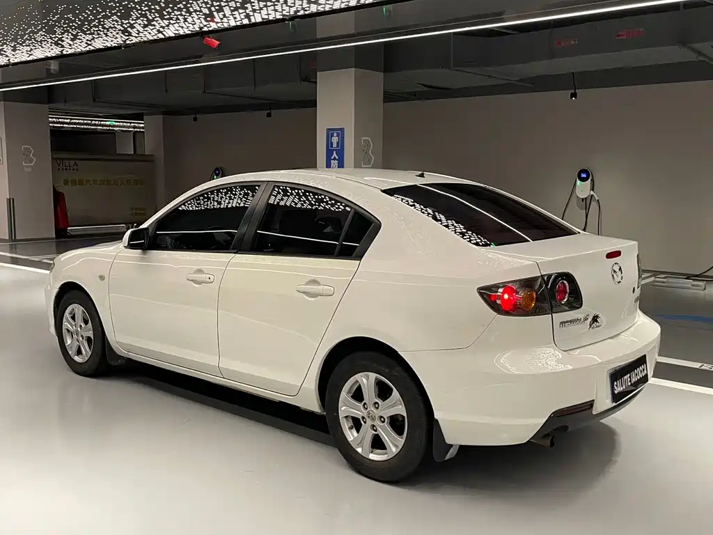Mazda Mazda3 2012 1.6L AT