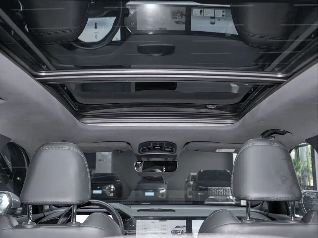 Geely Xingyue L — миниатюра 15