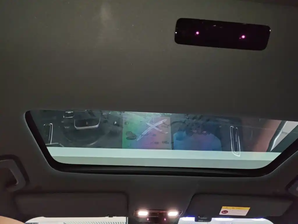 Li Auto Li L8 — миниатюра 18