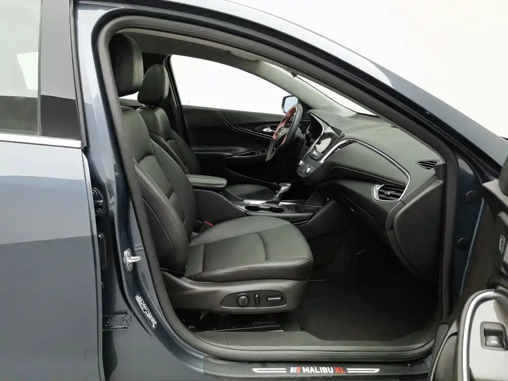 Chevrolet Malibu XL — миниатюра 23