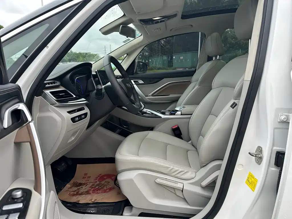 GEELY AUTOMOBILE JIAJIE